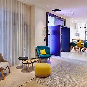 https://holiday-inn-nice.fr-provencehotel.com