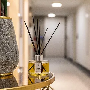 https://hotel-1926-sliema.hotelssaintjulians.com